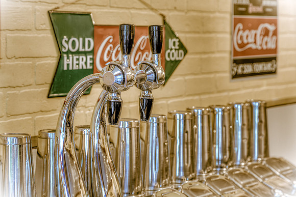 Soda fountain