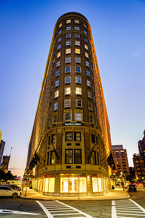 Park Plaza Building