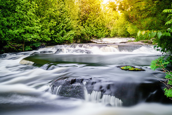 Bond Falls